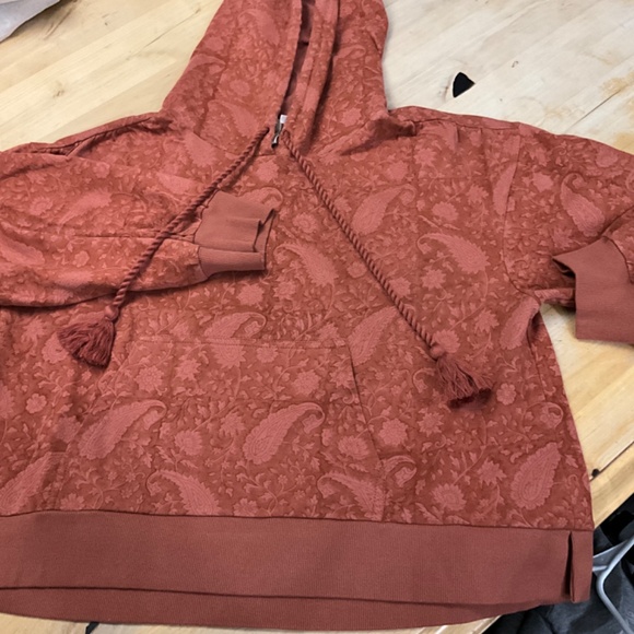 CLEOBELLA JOGGER SET SIZE LARGE - Picture 10 of 12